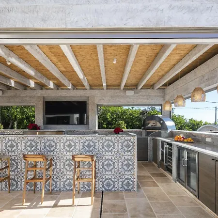 别墅 Avalon - Bedzy Luxury 阿尔曼萨