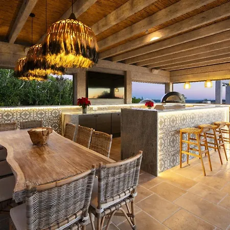 Avalon - Bedzy Luxury וילה אלמנסיל