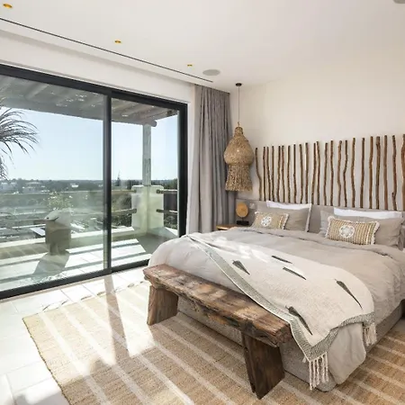 וילה Avalon - Bedzy Luxury אלמנסיל